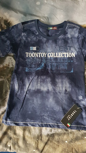 Продам футболки (6 фото из 6)