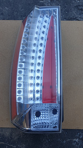 Cadillac escalade 2007-2014 taga tuled, taillight (1 foto / 3)