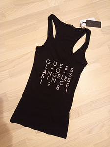 Новая guess черная майка xs (2 фото из 2)