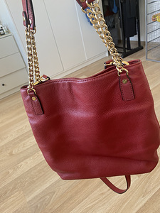 Кожаная сумка Michael Kors (2 фото из 3)
