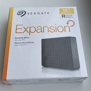 Seagate Expansion STEB12000402 12TB Black (1 фото из 5)
