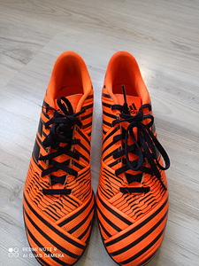 Футбольные бутсы adidas p.42 (3 фото из 3)