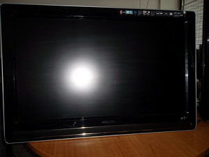 Телевизор Philips 32PFL7962D (2 фото из 2)