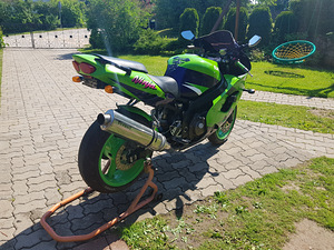 Kawasaki Zx9r (5 foto no 5)