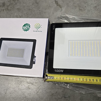 Led prožektor 100w.Uus.