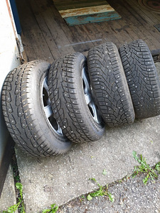 Valuveljed 5x100 ET48 ja talverehvid 215 / 65R16 (1 foto / 10)