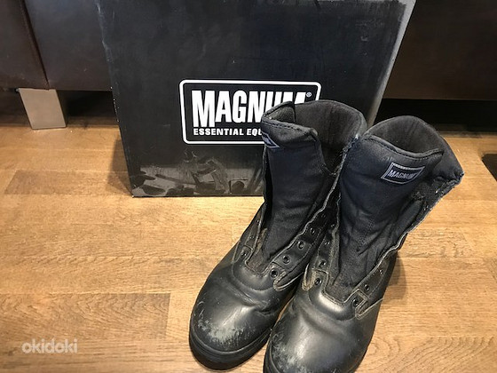 Matkasaapad Magnum Classic nr. 45