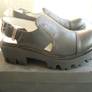 TJ Collection kingad