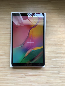 Samsung Galaxy Tab A 10.1 Wi-Fi Золотой (3 фото из 5)