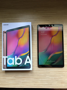 Samsung Galaxy Tab A 10.1 Wi-Fi Золотой (5 фото из 5)