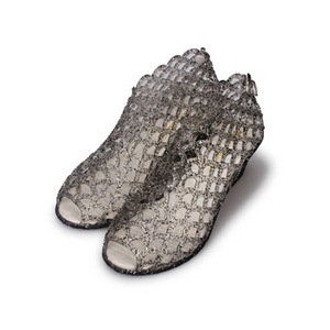 Новые ажурные сандалии из ПВХ на танкетке, 37-38 + доставка (1 фото из 3)