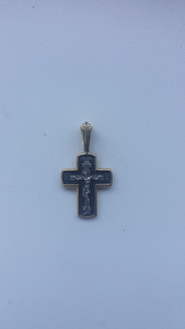 Продам крестик (2 фото из 2)