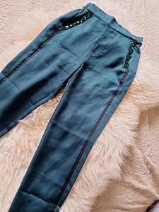Guess xs штаны новые (4 фото из 5)