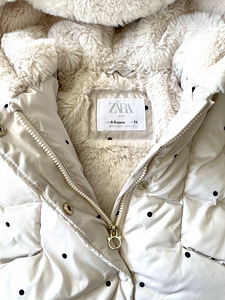 Детская куртка zara + шапка Zara (3 фото из 3)