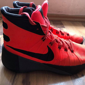 Баскетбольные кроссовки nike