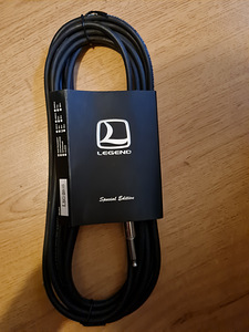 Elektrikitarri kaabel (1 foto / 1)