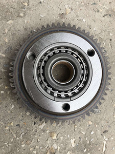 Бендикс + шестерня CG200 ZS200GS ZS200N LF150-2E MX200R V200M (1 фото з 1)