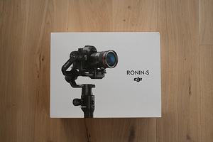 DJI Ronin-S Gimbal Kaamera Stabilisaator (1 foto / 3)