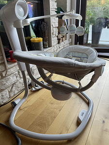 Müüa elektriline beebikiik Joie Serina Swivel (1 foto / 2)
