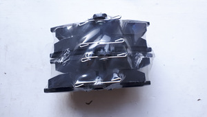 Тормозные колодки Citroen Berlingo (2 фото из 2)