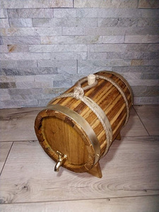 Tammepuidust vaadid alkoholi jaoks/ Veinitüün (4 foto / 8)