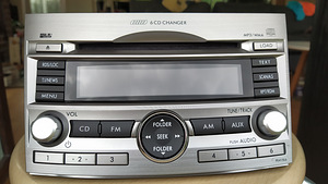 Subaru Legacy/Outback org. raadio Panasonic 6CD / MP3 / VWA (1 foto / 4)