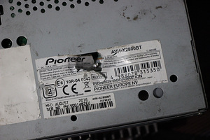 Pioneer AVH-X2800BT (3 фото из 4)