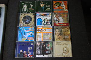 Русские песни (КАССЕТЫ И CD) (2 фото из 7)