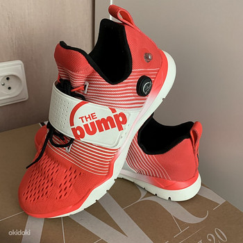 Кроссовки reebok Pump