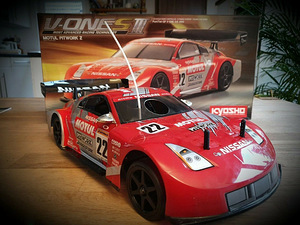 NISSAN SKYLINE Z GP 1:10 KYOSHO NIRTO V-ONE S3 MOTUL PITWORK (1 фото из 5)