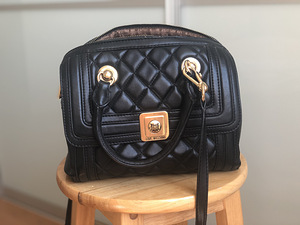 Love Moschino (1 foto / 3)