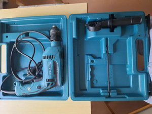 Lööktrell Makita HP1641F 680 W kasutatud (1 foto / 2)