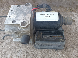 Vectra B ABS pump (3 foto / 3)