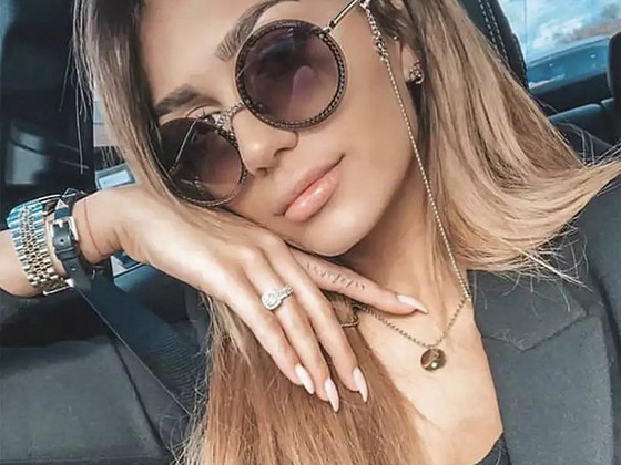 Стильные солнцезащитные очки