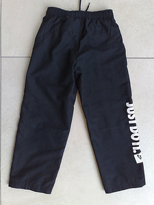 Брюки nike (2 фото из 3)