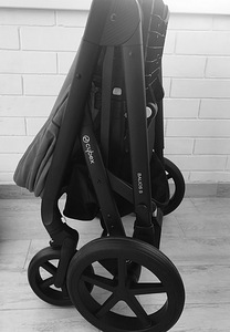 Прогулочная коляска Cybex balios S + тёплый мешок в подарок (9 фото из 10)