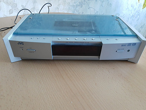 JVC video / DVD + buffer (2 foto / 3)