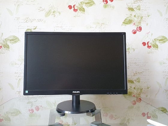 Philips Monitor ( mängurile kui ka tööle suunatud monitor )