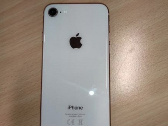 iPhone 8 64 ГБ розовое золото