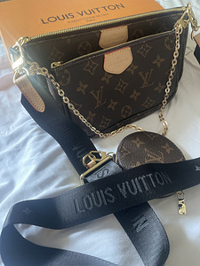 Louis Vuitton (1 фото из 1)