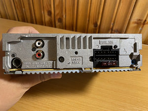 Автомобильная магнитола Sony CDX-GT550UI (9 фото из 10)