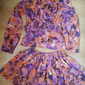 Cavalli siidist kostüüm!