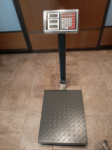 Uued kaalud 300 kg (1 foto / 4)