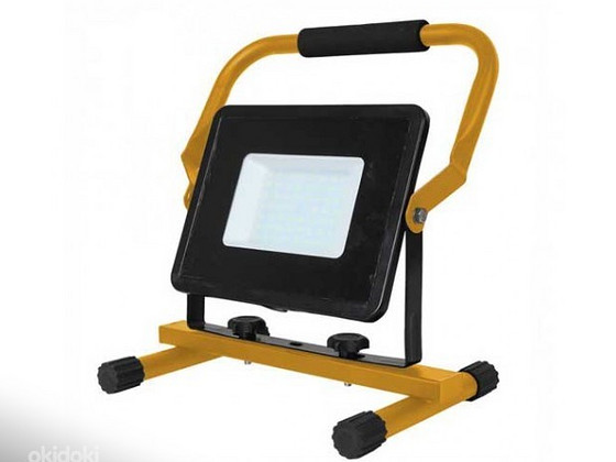 Прожектор LED Vt-4250