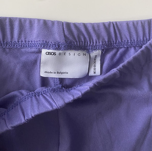 Lillad lühikesed püksid (biker shorts) (2 foto / 2)