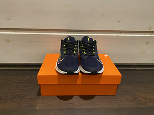 Nike W Quest 3 tossud, suurus 38 (1 foto / 3)