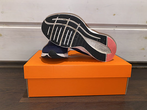 Nike W Quest 3 tossud, suurus 38 (3 foto / 3)