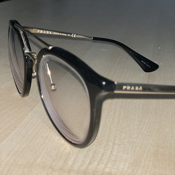 Prada prillid
