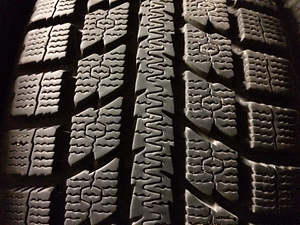 Toyo Observe GSi5 205/55R16 (1 фото из 3)
