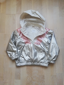 Ветровка Zara , 122 (2 фото из 3)